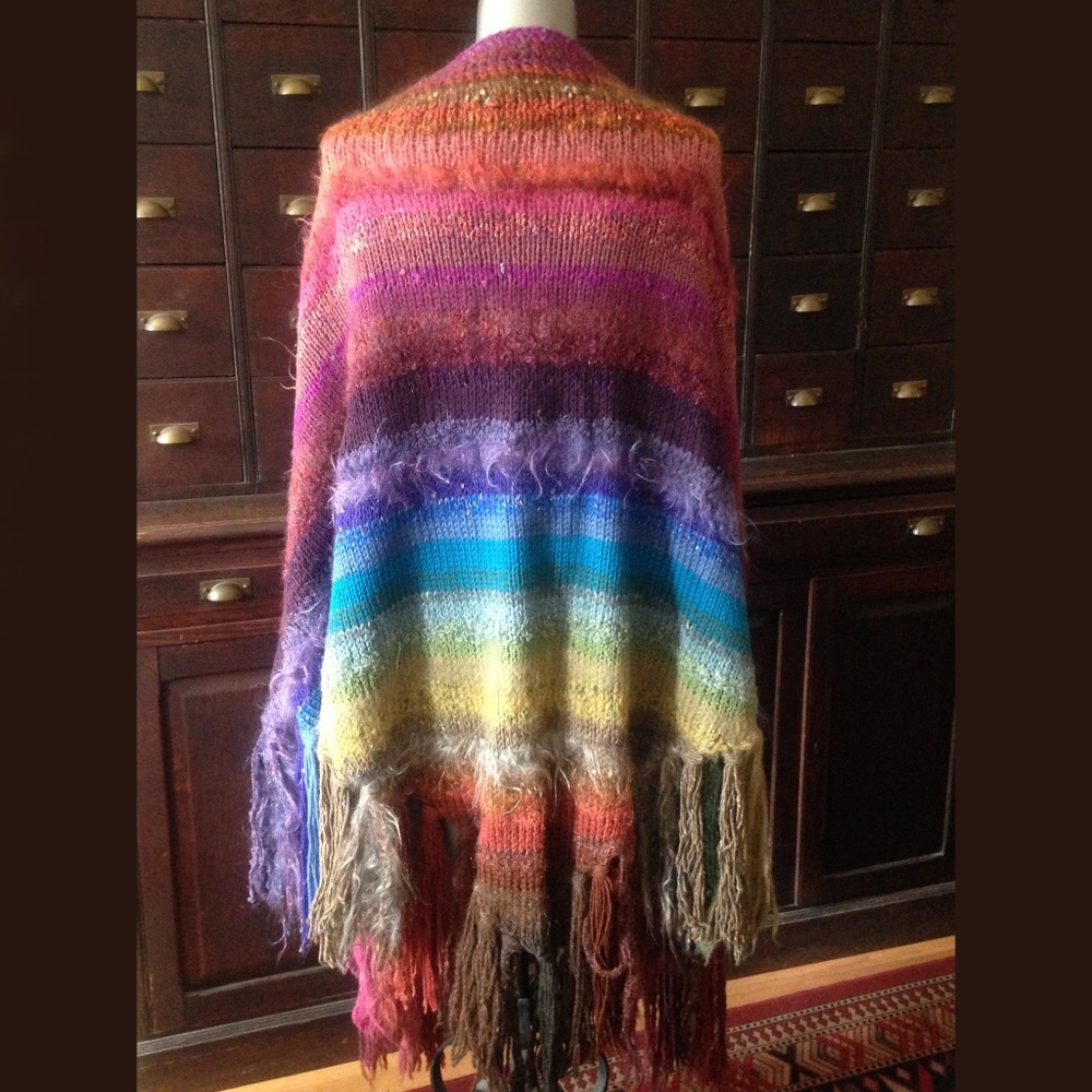 multi color multi texture hand knit wool shawl with fringe needs 1 spot repair